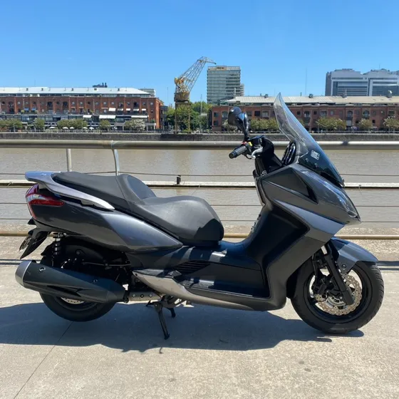 Kymco Downtown 300i