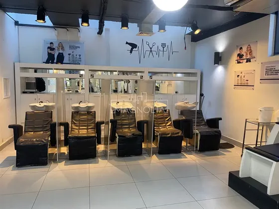 Arriendo Local Comercial Equipado Para Peluquería, Nails Spa