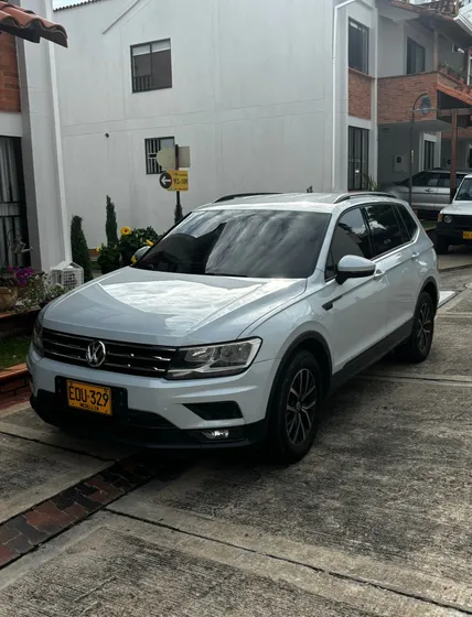Volkswagen Tiguan Allspace Trendline 1.4 Tsi 2wd