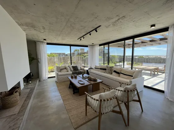 Casa Jose Ignacio   Marajó 