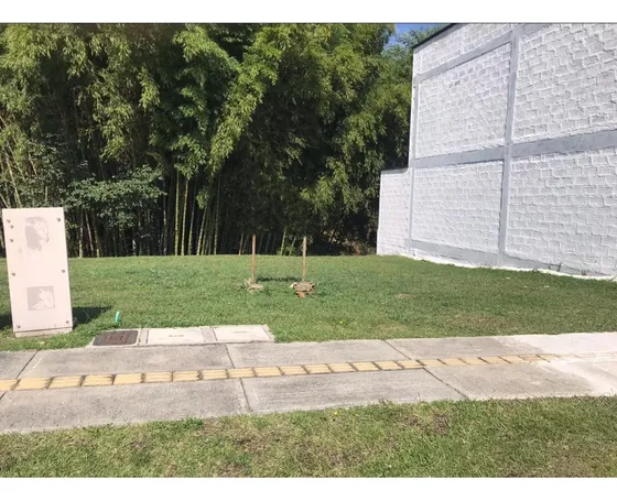 Construye Tu Casa En Lote Llanogrande Excelente Ubicacion 