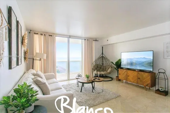 Departamento  En Alq. Temporario En Hallandale, Miami, Florida