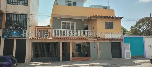 Venta Hermosa Edificio Casa Tipo Quinta Ubicada En Plena Avenida Del Centro De Barquisimeto Lara, Rc