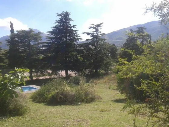 Amplia Propiedad Retasada Con 1500 M2 De Terreno