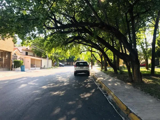 Casa En Venta Col Las Torres Monterrey N L $8,500,000