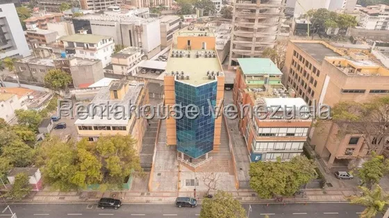 Extraoerdinaria Oficina En Alquiler Mls 27-17294 Las Mercedes