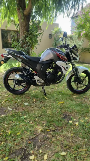 Fzs Impecable Muy Poco Uso, Titular