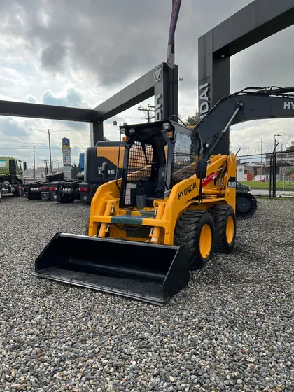 Minicargador Hsl850 Canopy Hyundai Nuevo