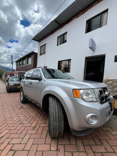 Ford Escape 3.0 Xlt