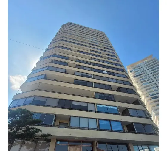 Se Arrienda Departamento Amoblado En Edificio Faro Cavancha.