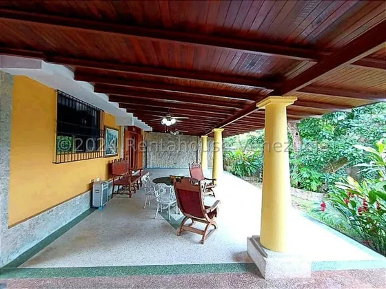 Oportunidad De Casa En Venta En El Castaño Girardot Maracay Aragua 25-2902 Mmarin