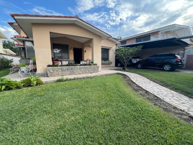 (hl28) Vendo Casa En Guaparo Para Remodelar A Tu Gusto En Calle Cerrada 