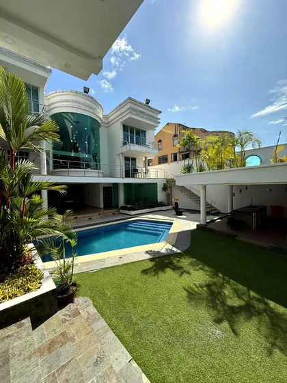 O.s Venta Quinta En Gardens Country Club
