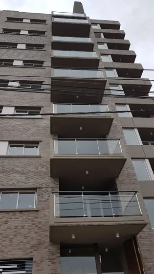 Alquilo Departamento 2 Dormi C/ Ameniti Y- Av. San Juan 800 