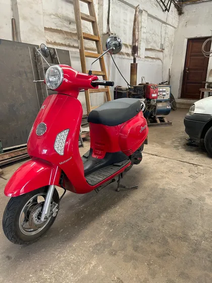 Motomel Strato Euro 150 2021