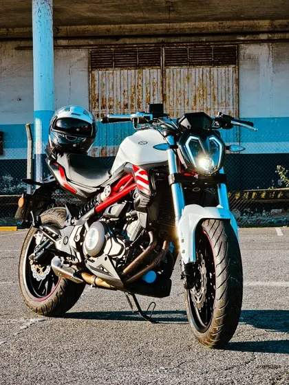 Impecable Titular Al Día Manual 3 Llaves Y Herramientas