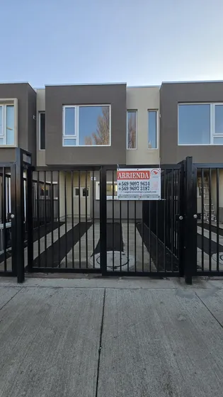 Arriendo Townhause Villa Tres Vientos Los Angeles