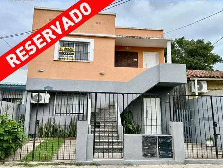 Ph En Planta Alta Con Cochera Y Jardín! Tigre Centro