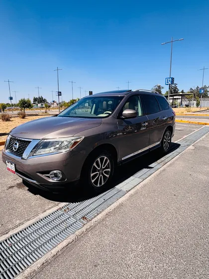 Nissan Pathfinder Advance V6 At