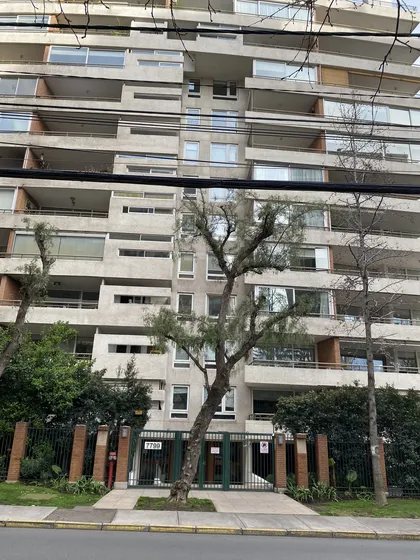 Amplio Departamento En Arriendo A Pasos De Las Tranqueras