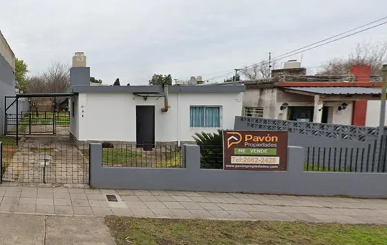Casa 2 Ambientes Con Terraza Y Gran Fondo Rafael Calzada