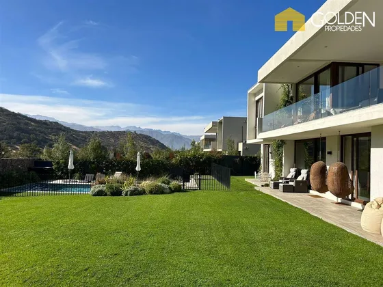 Casa Venta 4 Dormitorios Lo Barnechea Condominio Los Bravos