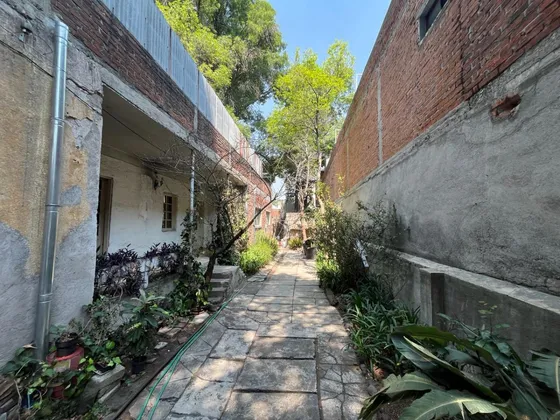 Venta De Casa Como Terreno En Del Carmen Coyacán