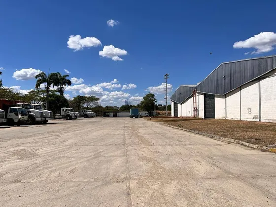 261404 Am* Alquiler Galpón (5.000 M2) Zona Industrial - Valencia 