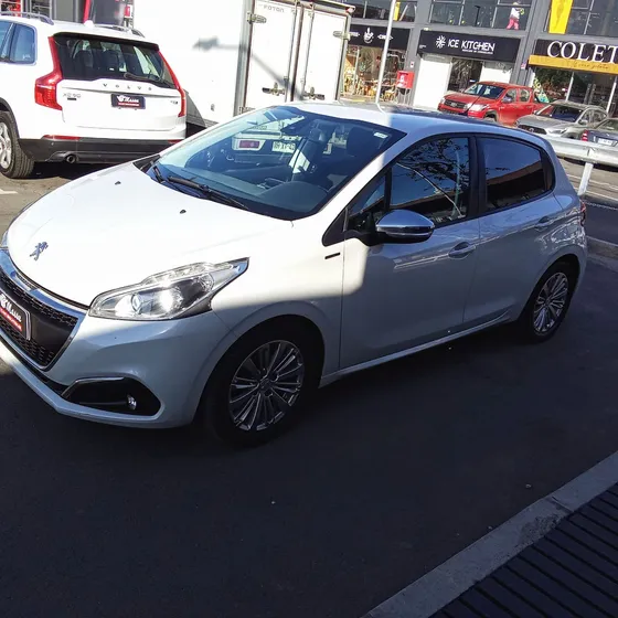 Peugeot 208 Puretech 1.2