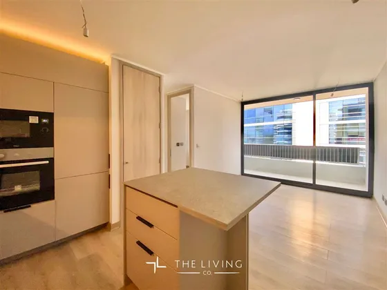 Departamento En Venta De 2 Dorm. En Las Condes