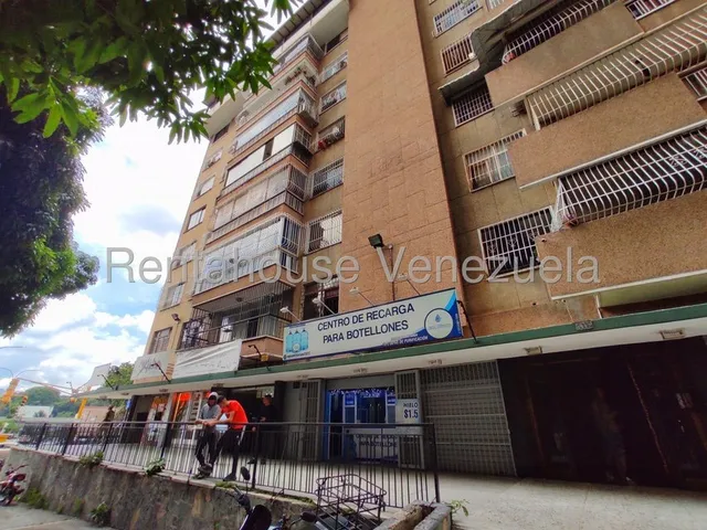 Local A Pie De Calle En Venta Los Dos Caminos I