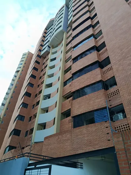 Apartamento Amoblado: La Trigaleña Res. Monte Ararat Lh-fth