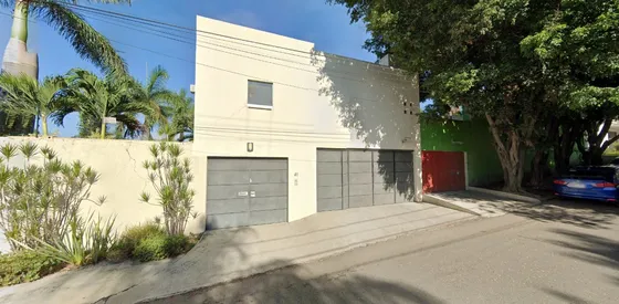 Casa En Venta Con Excelente Ubicacion, Col Delicias , Cuernavaca