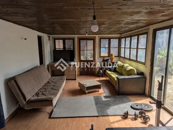Casa En Venta De 4 Dorm. En Cerro Navia