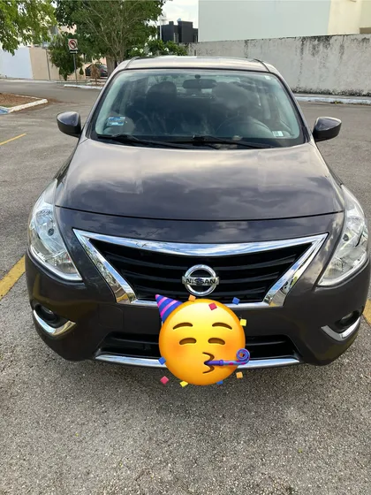 Nissan Versa 1.6 Advance At