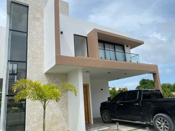 Villa En Alquiler En Vista Cana, Punta Cana, 292m23, 3 Hab. 4 Parqueos, Nueva Comunidad Con Campo De Golf, Lago Artificial Para Pesca, Seguridad, Todas Las Comodidades, Vive En Un Paraíso. 