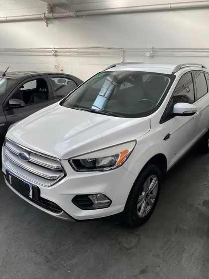 Ford Kuga 2.0 Sel At 4x4