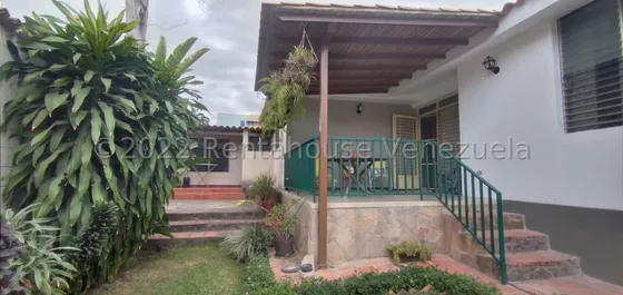 En Venta Casa En La Piedad Norte, Cabudare #22-22794 Yosmary Armas / Rah Centroccidente