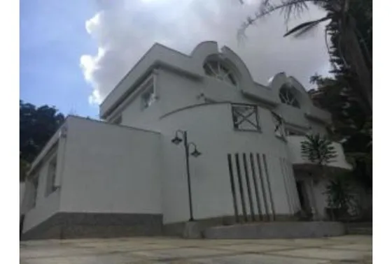  #23-8500  Espectacular Casa En Colinas Del Tamanaco 