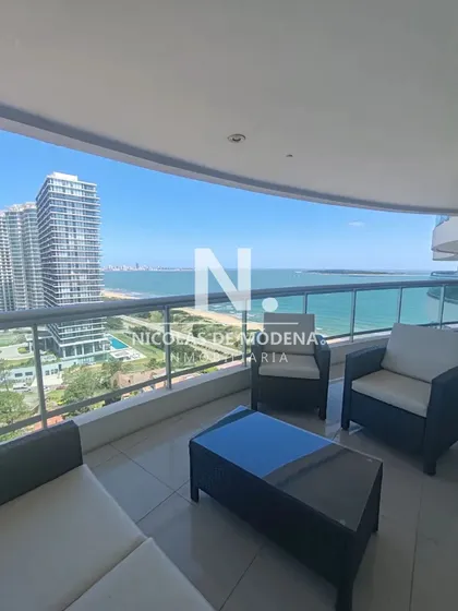 Apartamento De 2 Dormitorios En Torre Aquarella