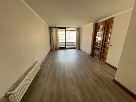 Vendo 2 Dor + 2 Baños + Est + Bod (102529)