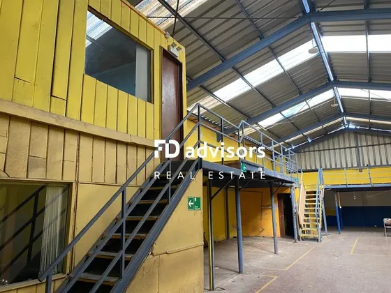 Bodega Santiago Centro 273m2 Terreno - 143m2 Construido