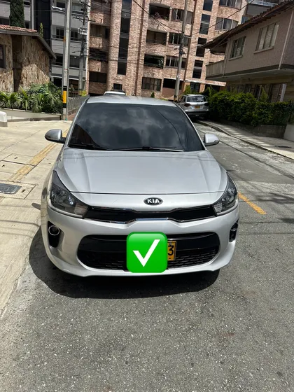 Kia Rio 1.4 Vibrant Hb 5 P