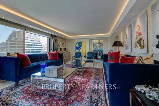 Departamento Remodelado En Isidora Goyenechea, Amp...