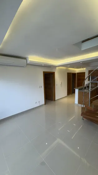 Apartamento Amueblado En Alquiler De 1 Habitación En La Zona Universitaria  Torre Sky 01, Frente A La Uasd