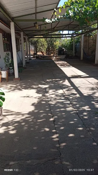 Se Vende Propiedad Con Gran Potencial. Amplio Terreno 