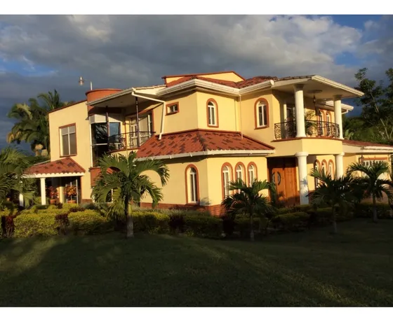 Venta Chalet Conjunto Cerrado Sector Club Campestre