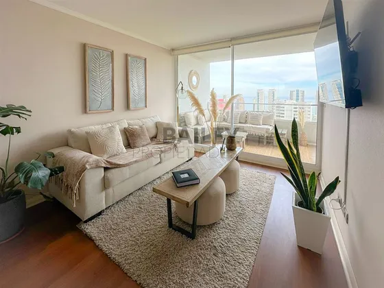 Departamento En Venta De 2 Dorm. En Concón