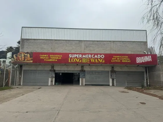 B&s Group Alquila Espectacular Local Comercial En Villa Carlos Paz, Ubicado Sobre Av. Carcano A 100 Metros De Calle Brasil. Ideaal Para Supermercado, Concesionaria, Etc. Excelente Punto Comercial  