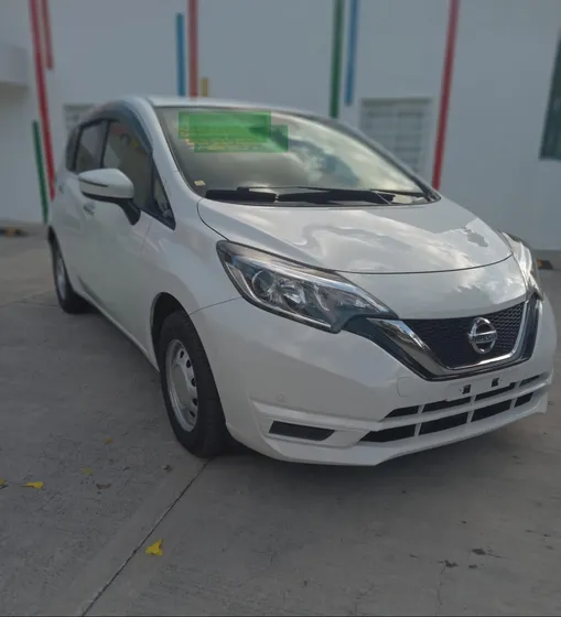 Nissan March Americana